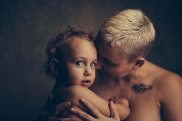 如何保障父母亲权